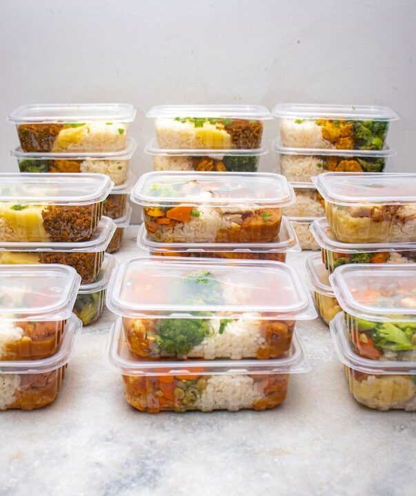 Proste pomysły na meal prep na zapracowane tygodnie