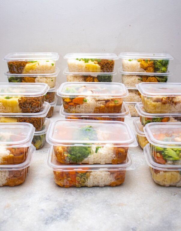 Proste pomysły na meal prep na zapracowane tygodnie